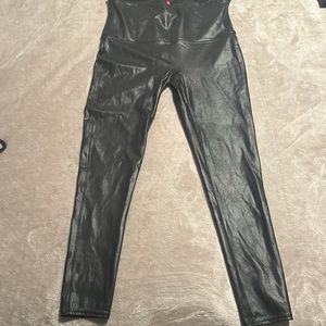 New without tags SPANX faux leather leggings